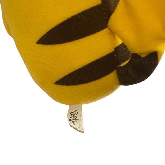 Pokemon Pikachu Plush 6" Toy Factory Stuffed Animal Plush 2012 - Picture 5 of 5